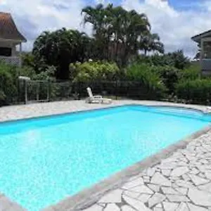 Appartement 200m De La Avec Piscine, Les Trois-Ilets